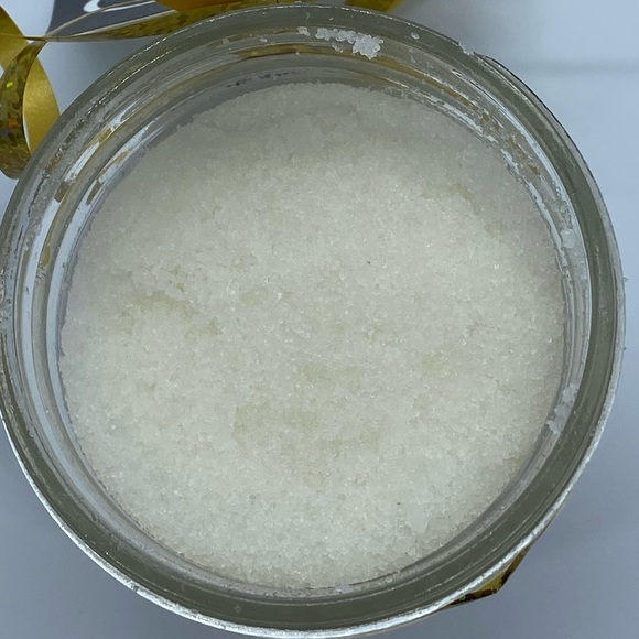BESTSELLER 8oz acne relief handcrafted sugar scrub by Radiant Waves - Picture 5 of 5